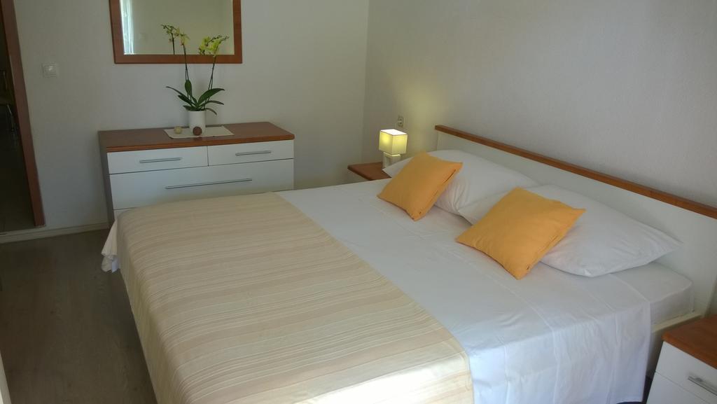 Apartments Kristina Hvar Town Kamer foto